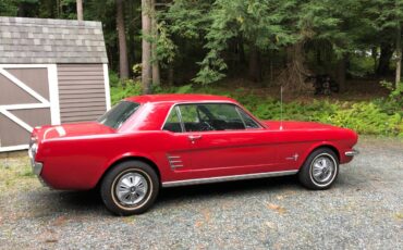 Ford-Mustang-1966-2