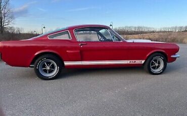 Ford-Mustang-1966-3