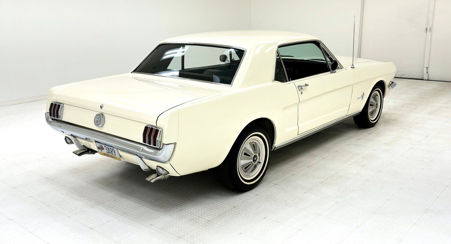 Ford-Mustang-1966-4