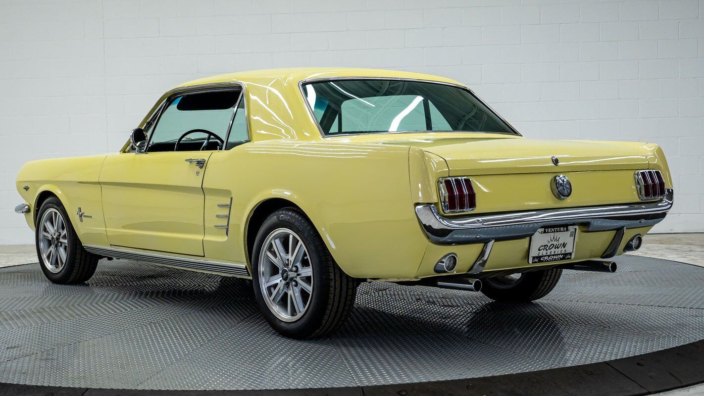 Ford-Mustang-1966-4