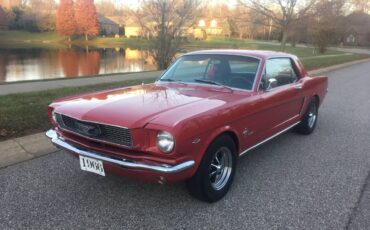 Ford-Mustang-1966