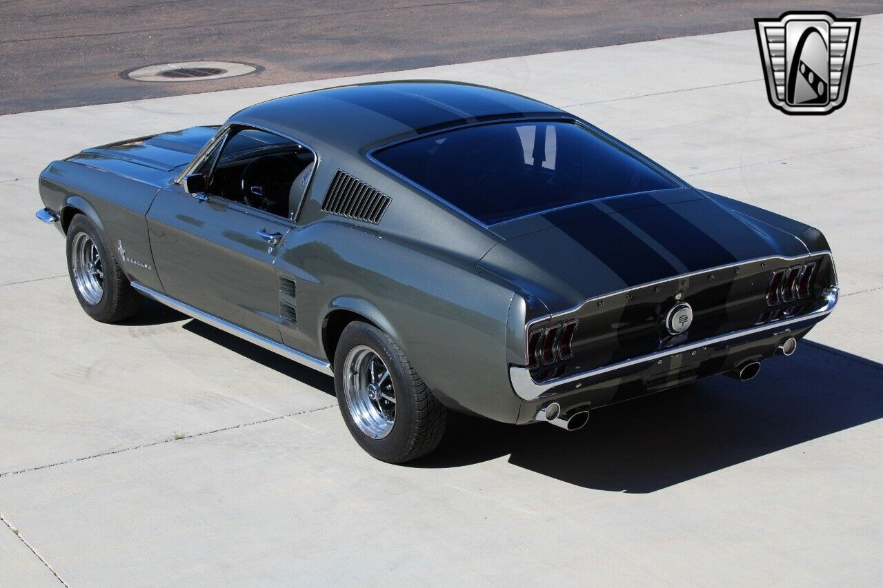 Ford-Mustang-1967-9