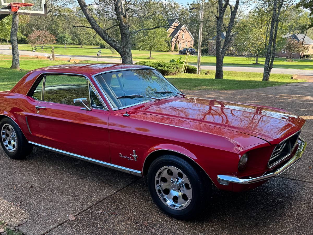 Ford-Mustang-1968-3