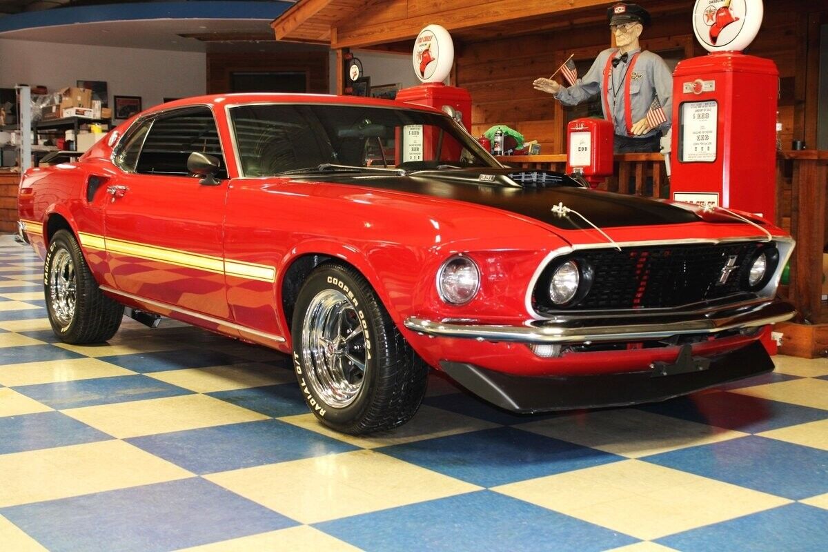 Ford-Mustang-1969-10