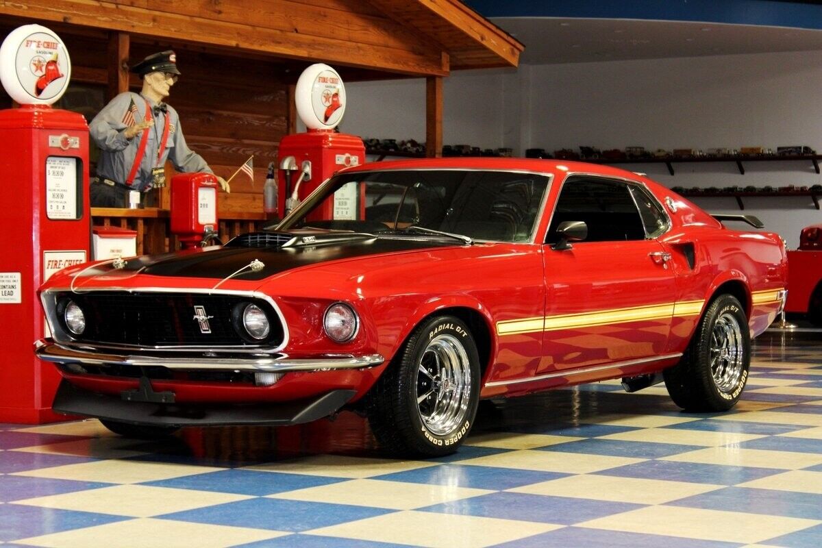 Ford-Mustang-1969-2