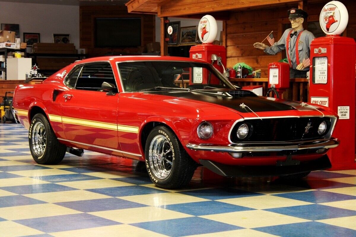 Ford-Mustang-1969-8