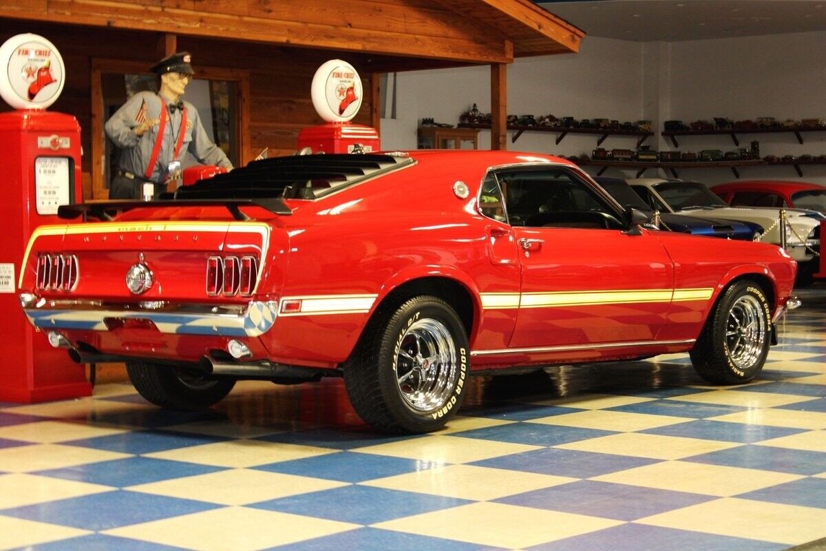 Ford-Mustang-1969-9