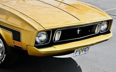 Ford-Mustang-1973-25