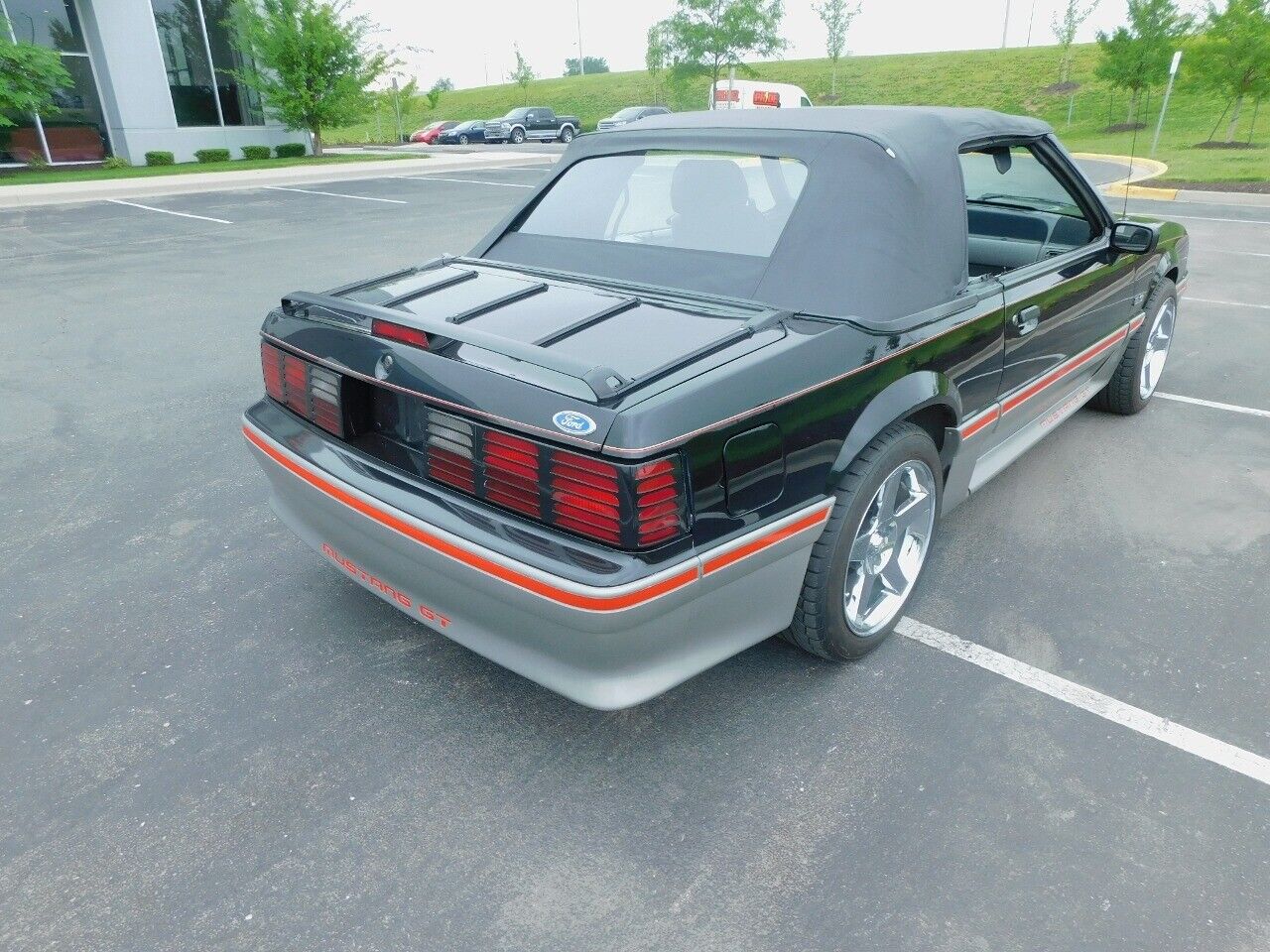 Ford-Mustang-1988-11