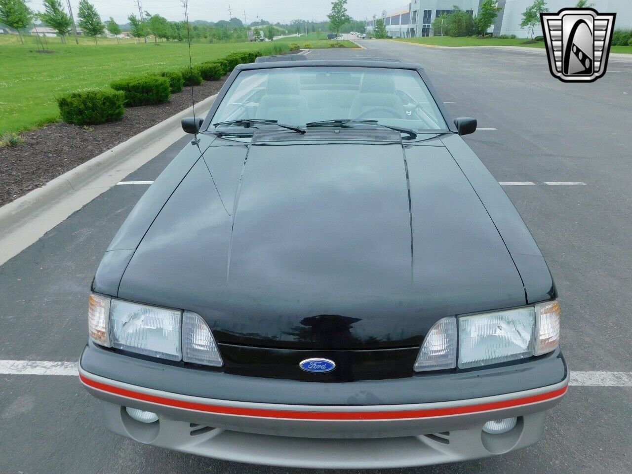 Ford-Mustang-1988-3