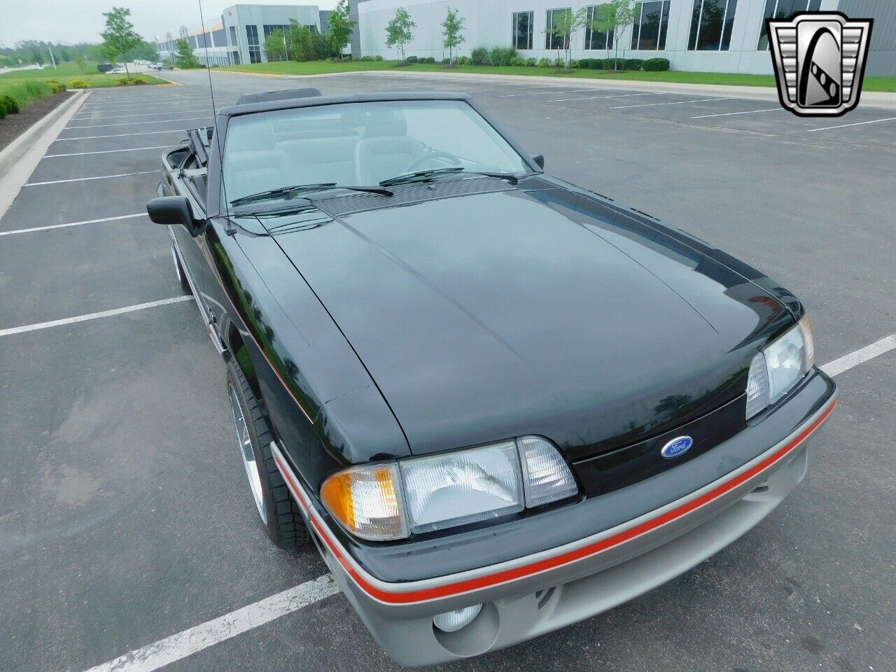 Ford-Mustang-1988-4