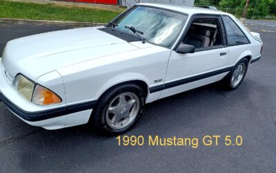 Ford Mustang 1990