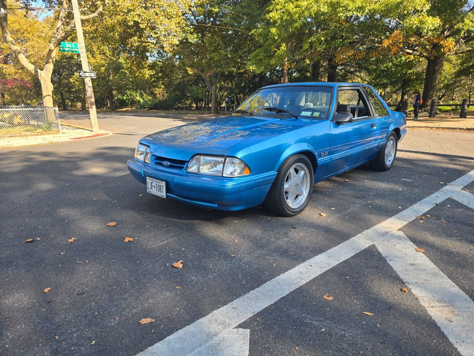 Ford-Mustang-Berline-1992-10