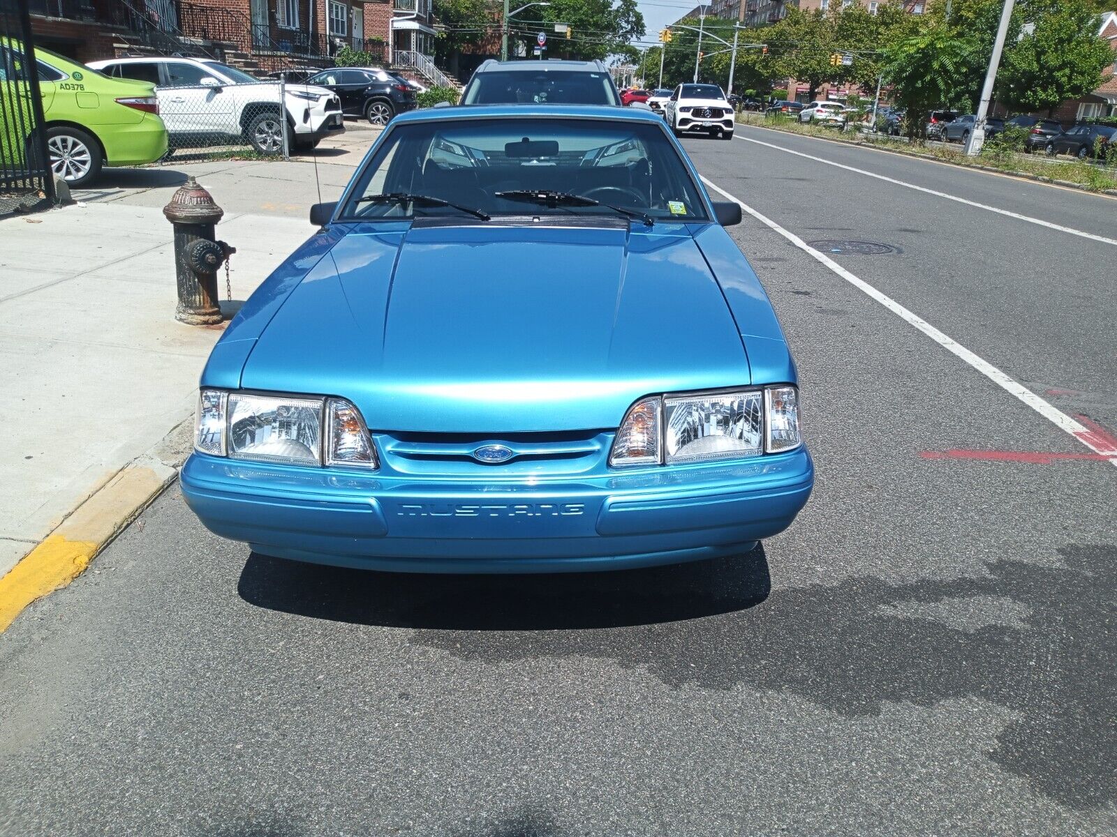 Ford-Mustang-Berline-1992-2