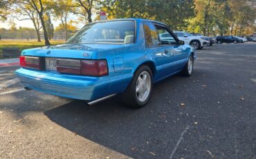 Ford-Mustang-Berline-1992-5