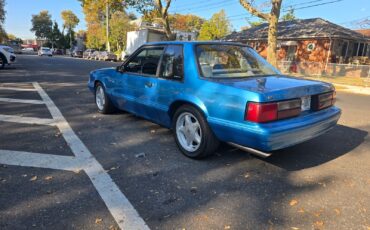 Ford-Mustang-Berline-1992-8