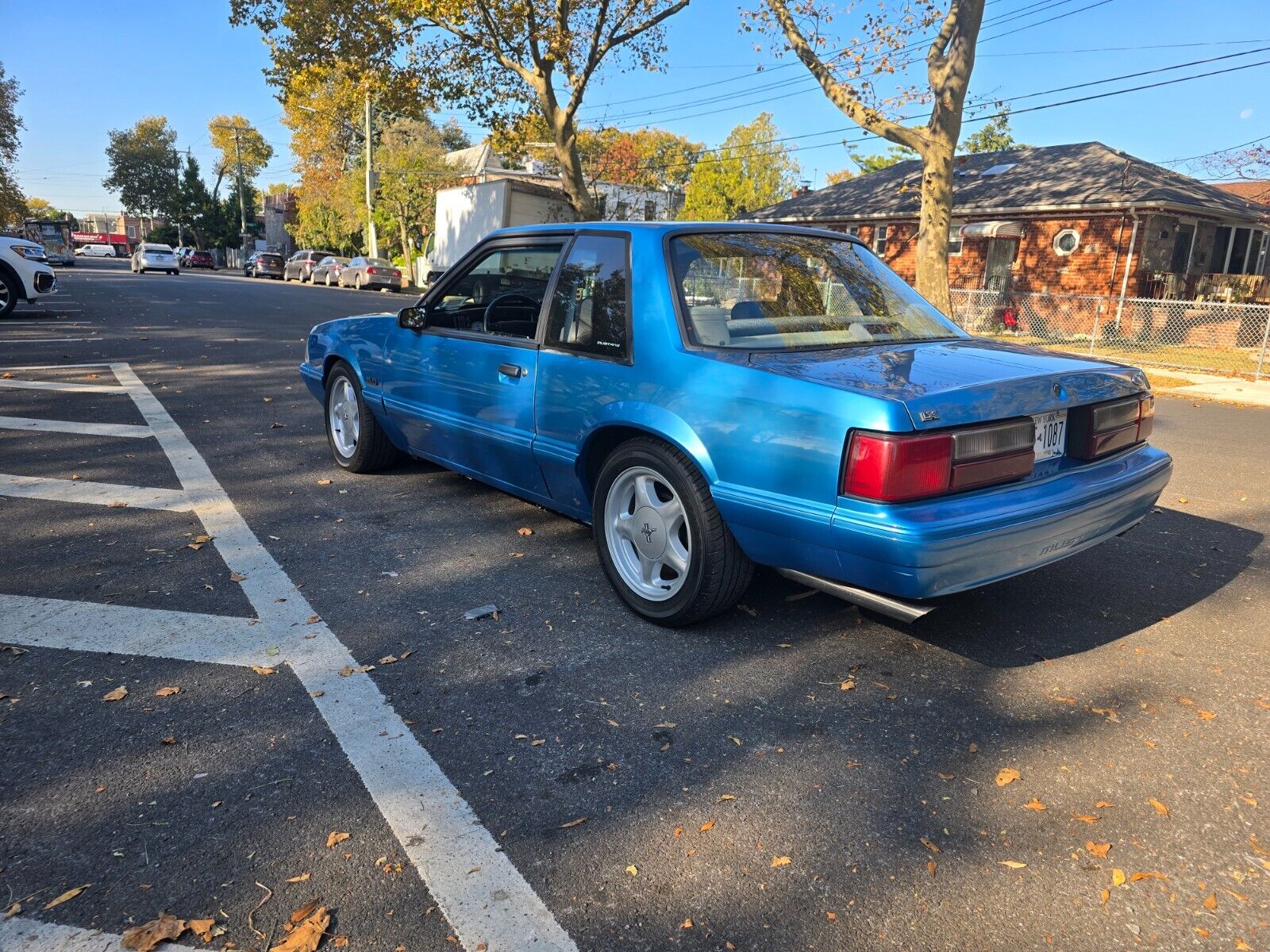 Ford-Mustang-Berline-1992-8