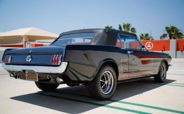 Ford-Mustang-Cabriolet-1965-18