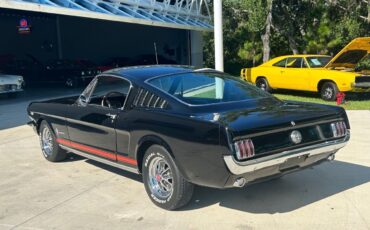 Ford-Mustang-Cabriolet-1966-10