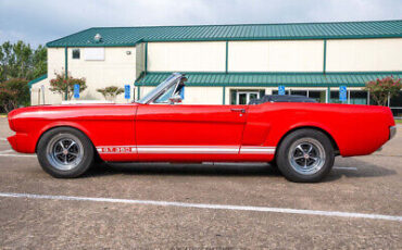 Ford-Mustang-Cabriolet-1966-2