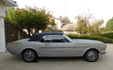 Ford-Mustang-Cabriolet-1966-4