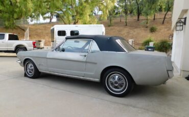 Ford-Mustang-Cabriolet-1966-8