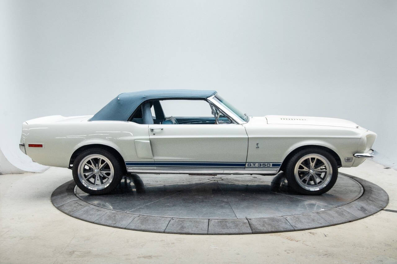 Ford-Mustang-Cabriolet-1968-2