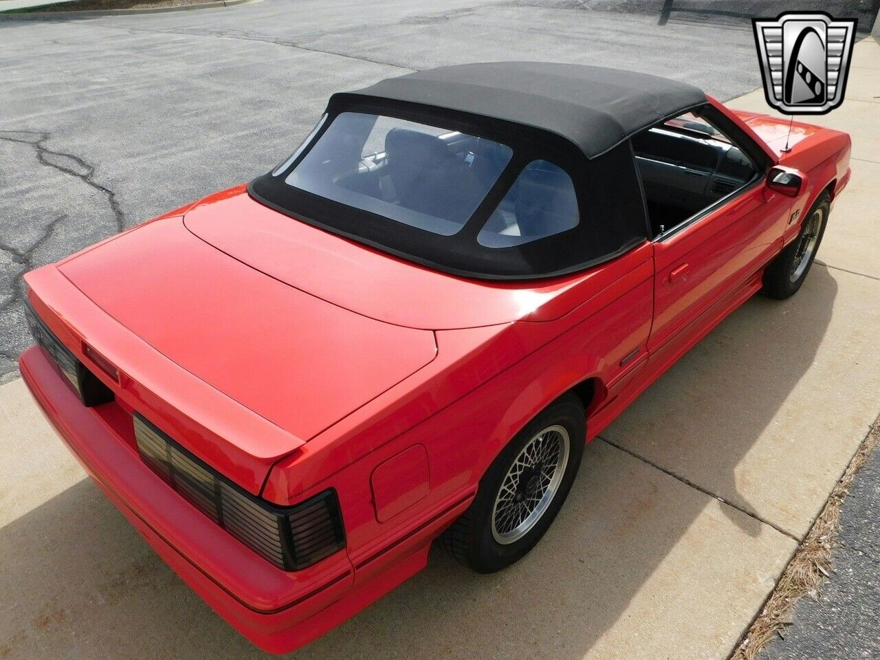 Ford-Mustang-Cabriolet-1988-3