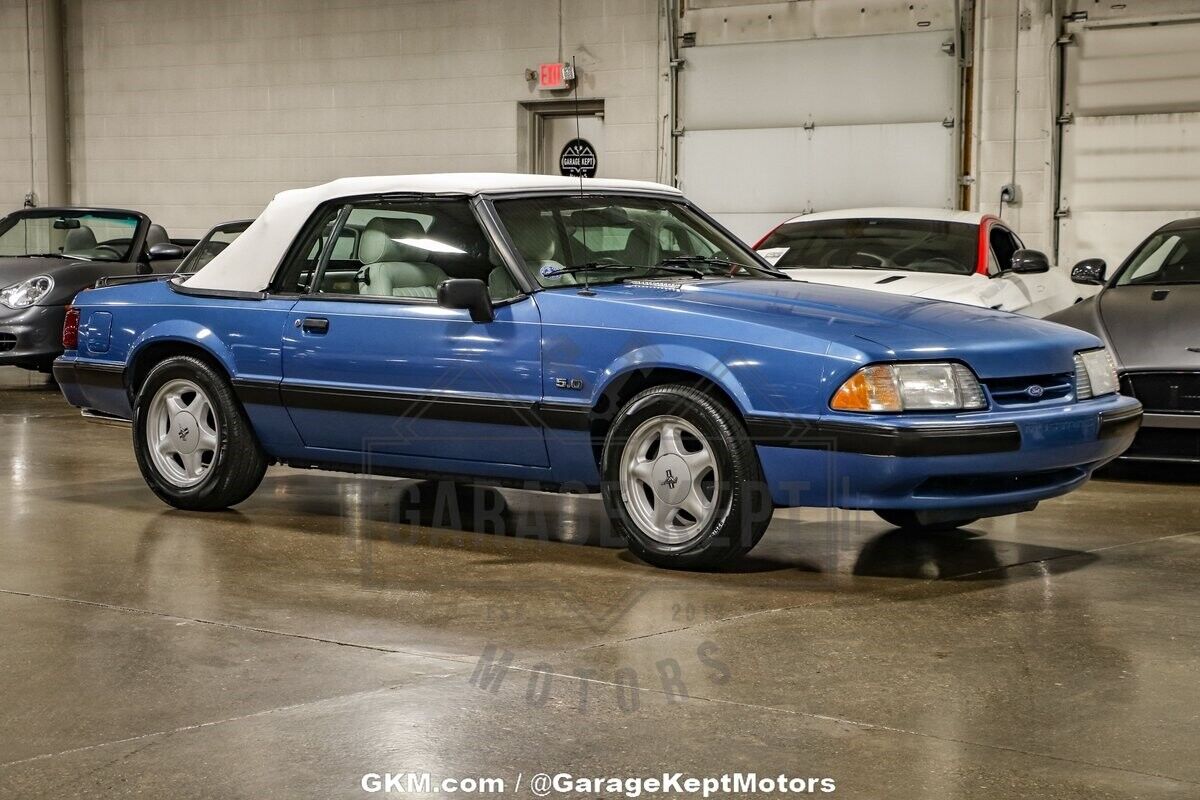 Ford-Mustang-Cabriolet-1989-2