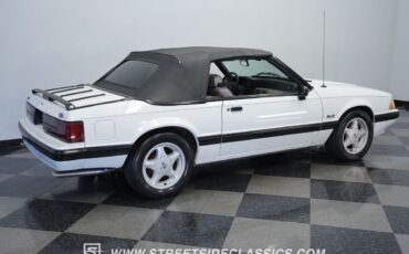 Ford-Mustang-Cabriolet-1990-11