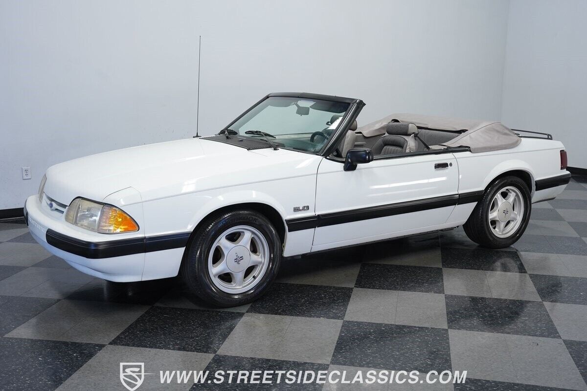 Ford-Mustang-Cabriolet-1990-5