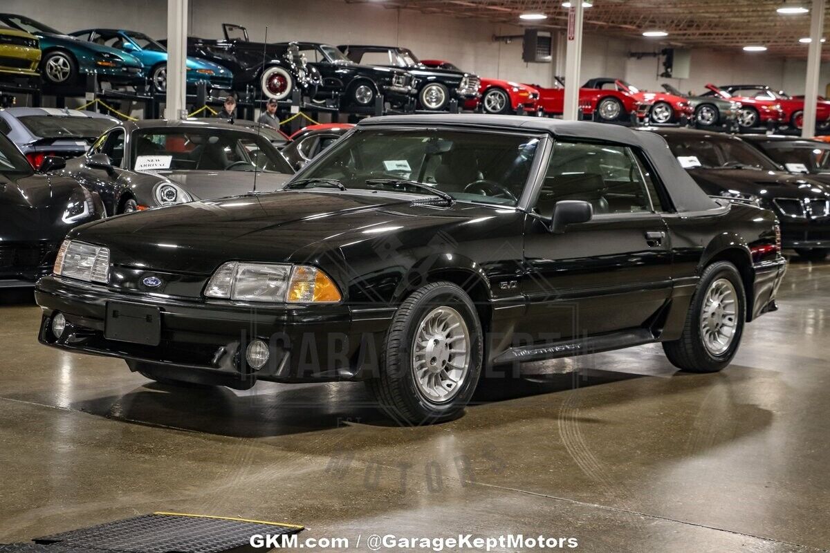 Ford-Mustang-Cabriolet-1990-8