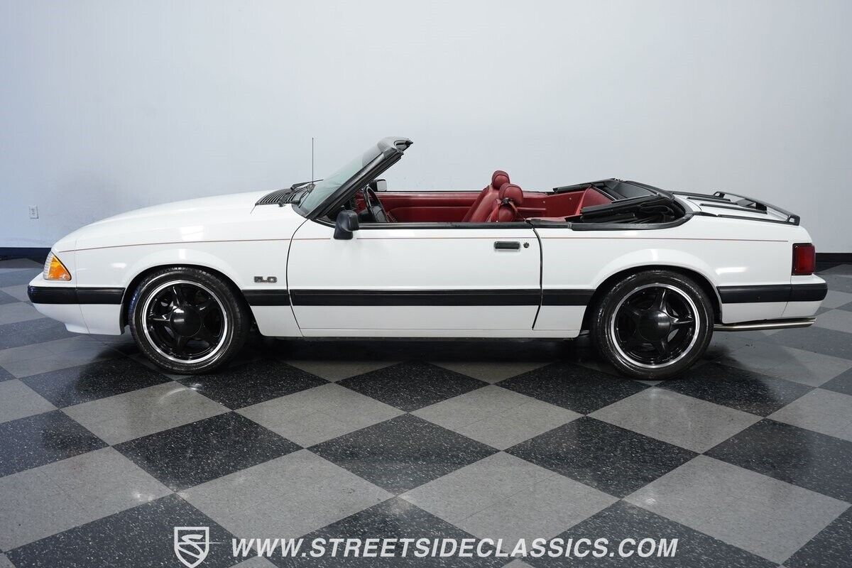 Ford-Mustang-Cabriolet-1991-2