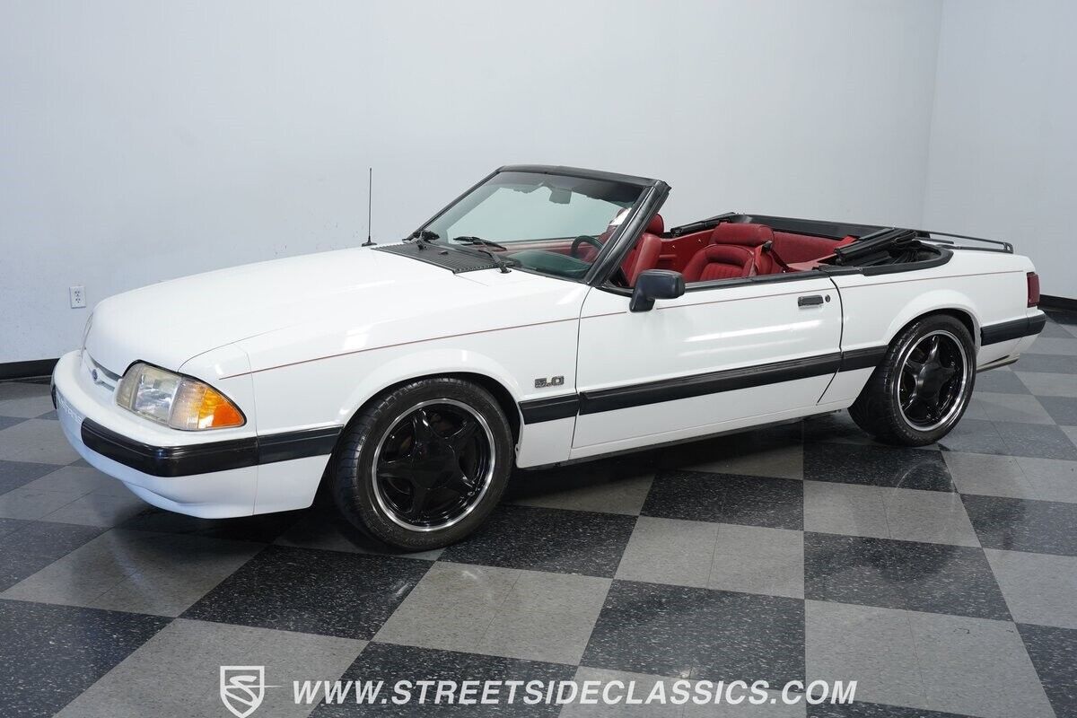 Ford-Mustang-Cabriolet-1991-5