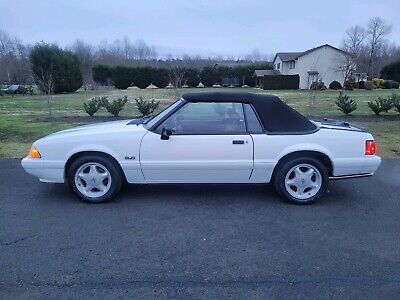 Ford-Mustang-Cabriolet-1993-1