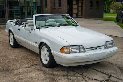 Ford-Mustang-Cabriolet-1993-11