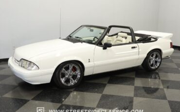 Ford-Mustang-Cabriolet-1993-5