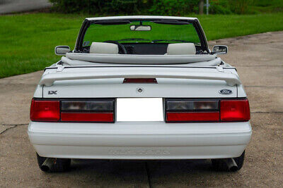 Ford-Mustang-Cabriolet-1993-6