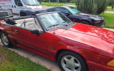 Ford-Mustang-Cabriolet-1993-6