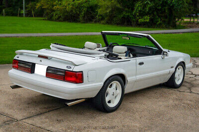 Ford-Mustang-Cabriolet-1993-7