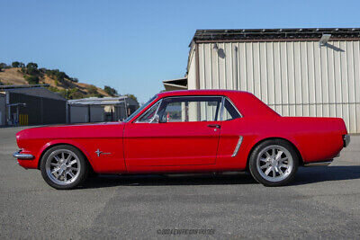 Ford-Mustang-Coupe-1965-2