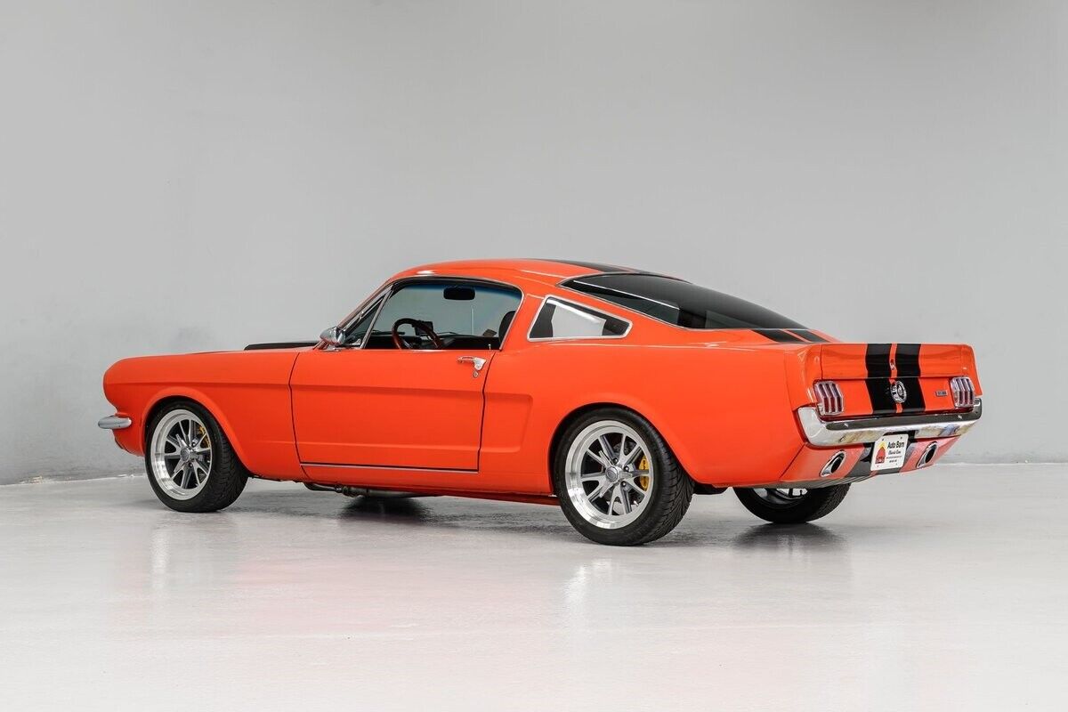 Ford-Mustang-Coupe-1965-3