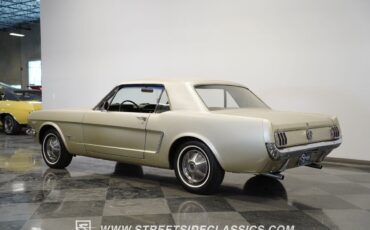 Ford-Mustang-Coupe-1965-7