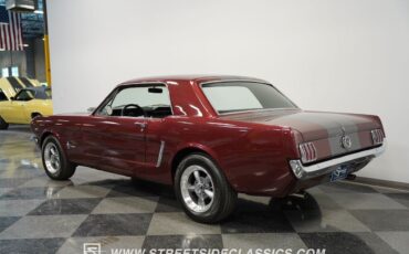 Ford-Mustang-Coupe-1965-8