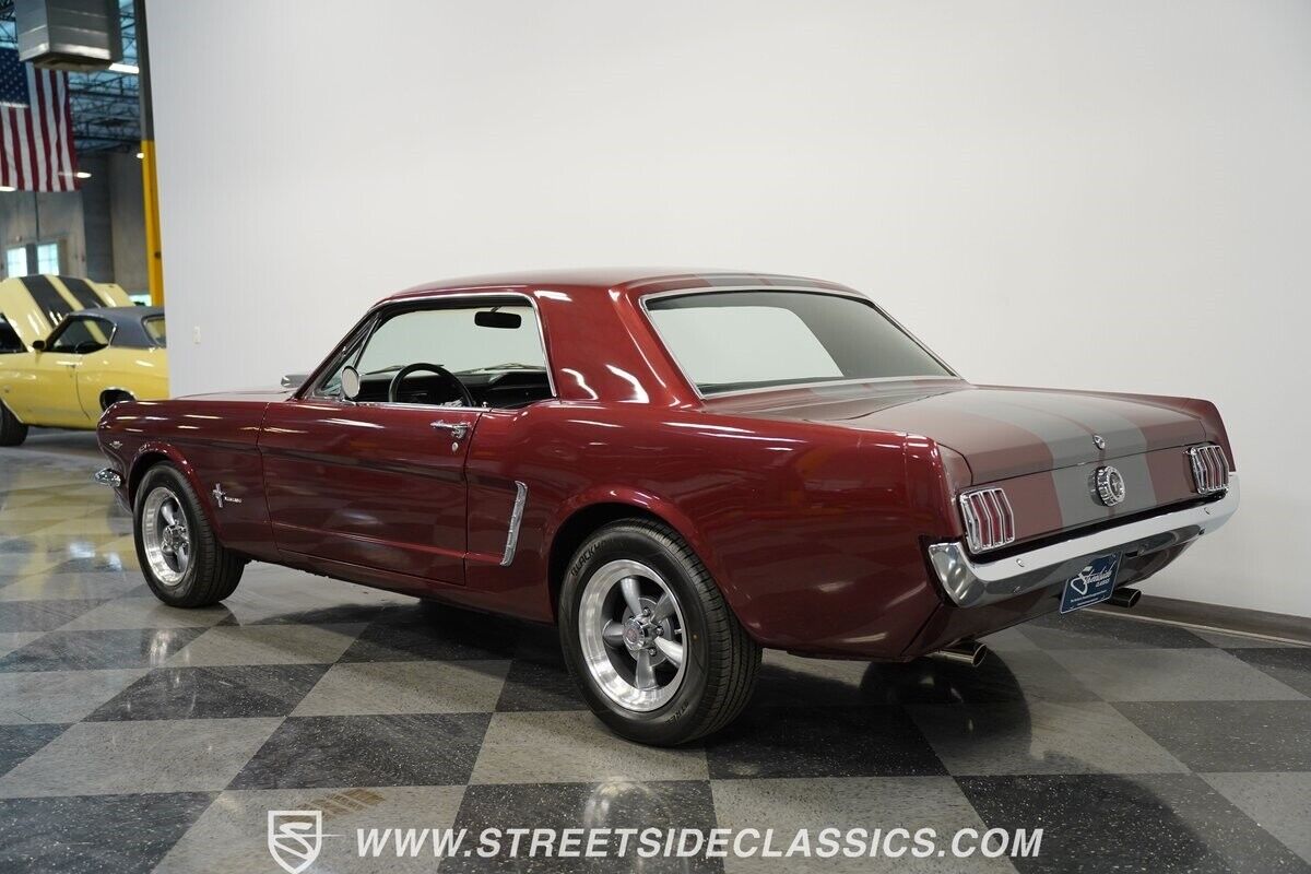 Ford-Mustang-Coupe-1965-8