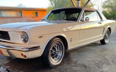 Ford-Mustang-Coupe-1966-1