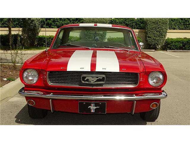 Ford-Mustang-Coupe-1966-10