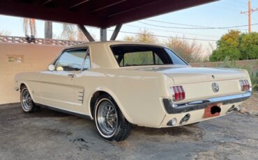 Ford-Mustang-Coupe-1966-16