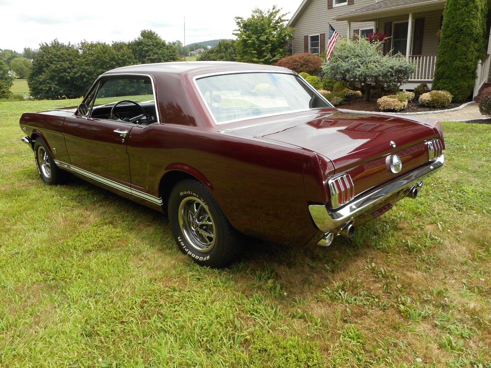 Ford-Mustang-Coupe-1966-2