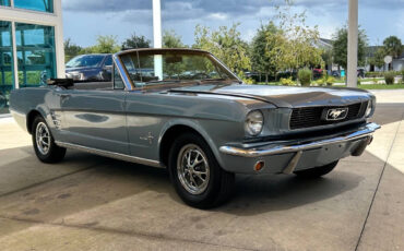 Ford-Mustang-Coupe-1966-2